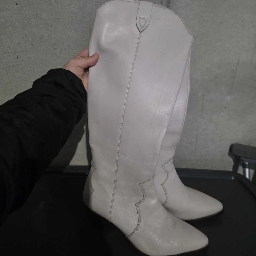 Elegant White Leather Knee-High Boots
